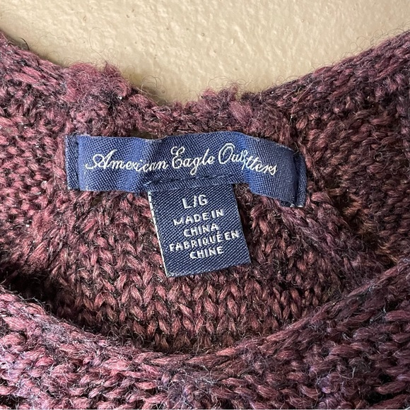 American Eagle Womens Wool Blend Maroon Sweater Long sleeves V Neck Size L - Picture 12 of 12